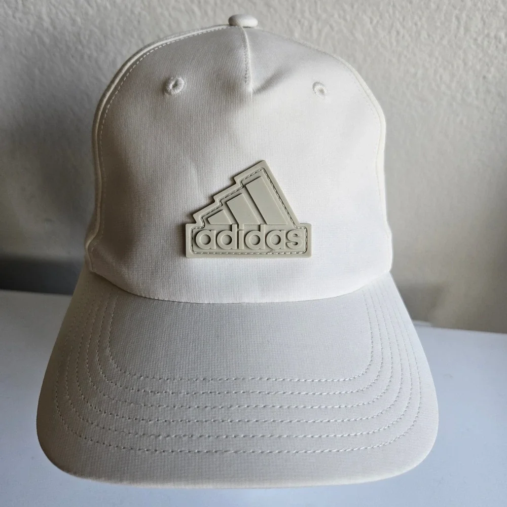 Adidas AEROREADY Hat Adjustable Strapback Cap Beige‎ Sportswear Three Stripes